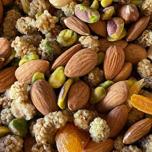 Nuts Gift Box, Healthy Snack, Healthy Gift Box, House Warming Gift Box, Mix Nuts Snack Box, Fresh Nuts, Pistachio,Almomnds,Hazelnuts,Apricot